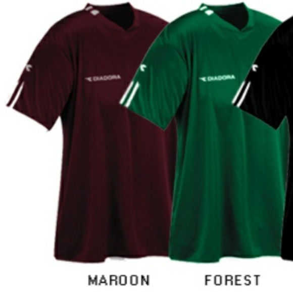 burgundy soccer jersey